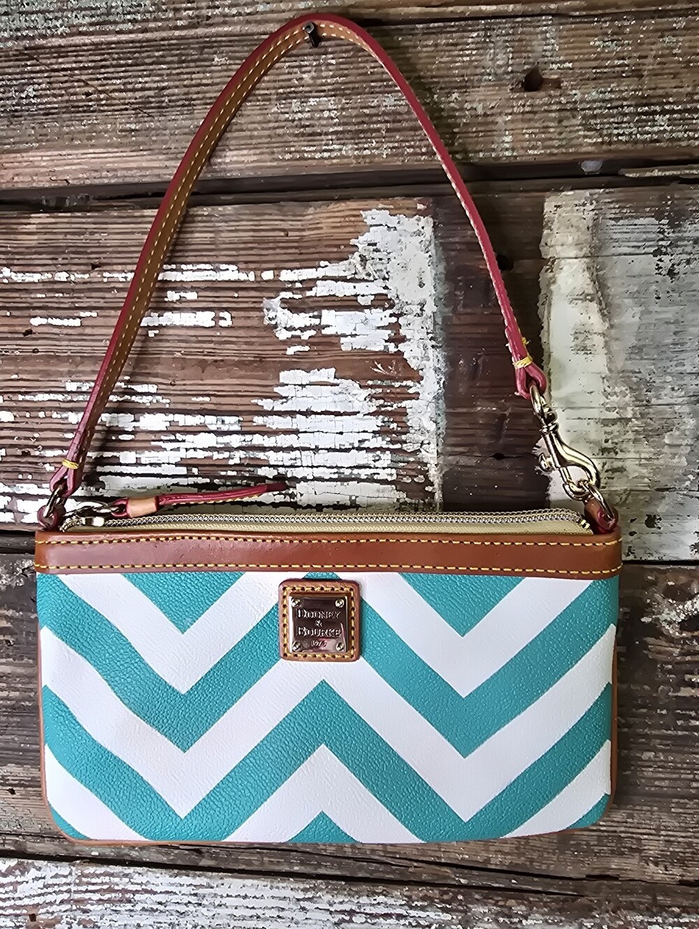 Dooney & Bourke Turquoise White Chevron Wristlet Like New